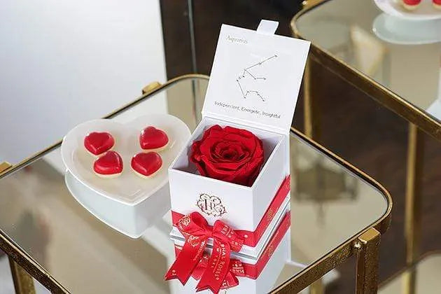 Eternal Rose SCORPIO Gift Box, Astor Collection - Image 2