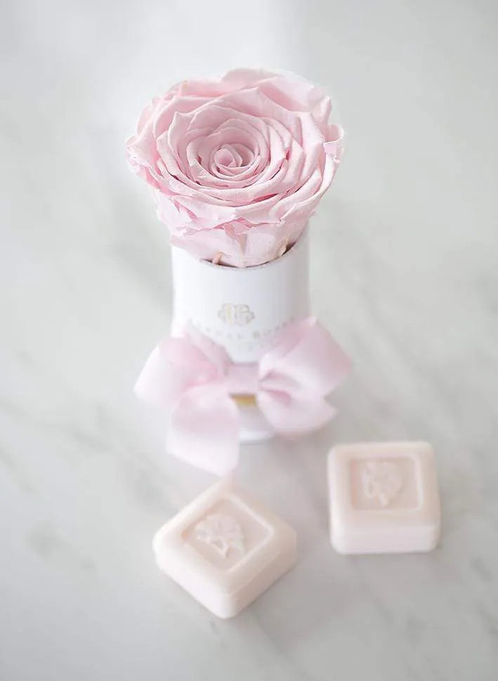 Liberty Eternal Rose Gift Box - Image 9